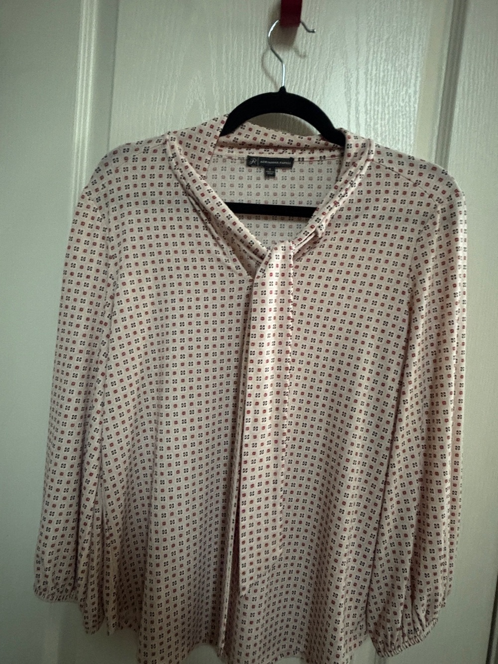 Adrianna Papell Pink Geometric Tie-Neck Blouse